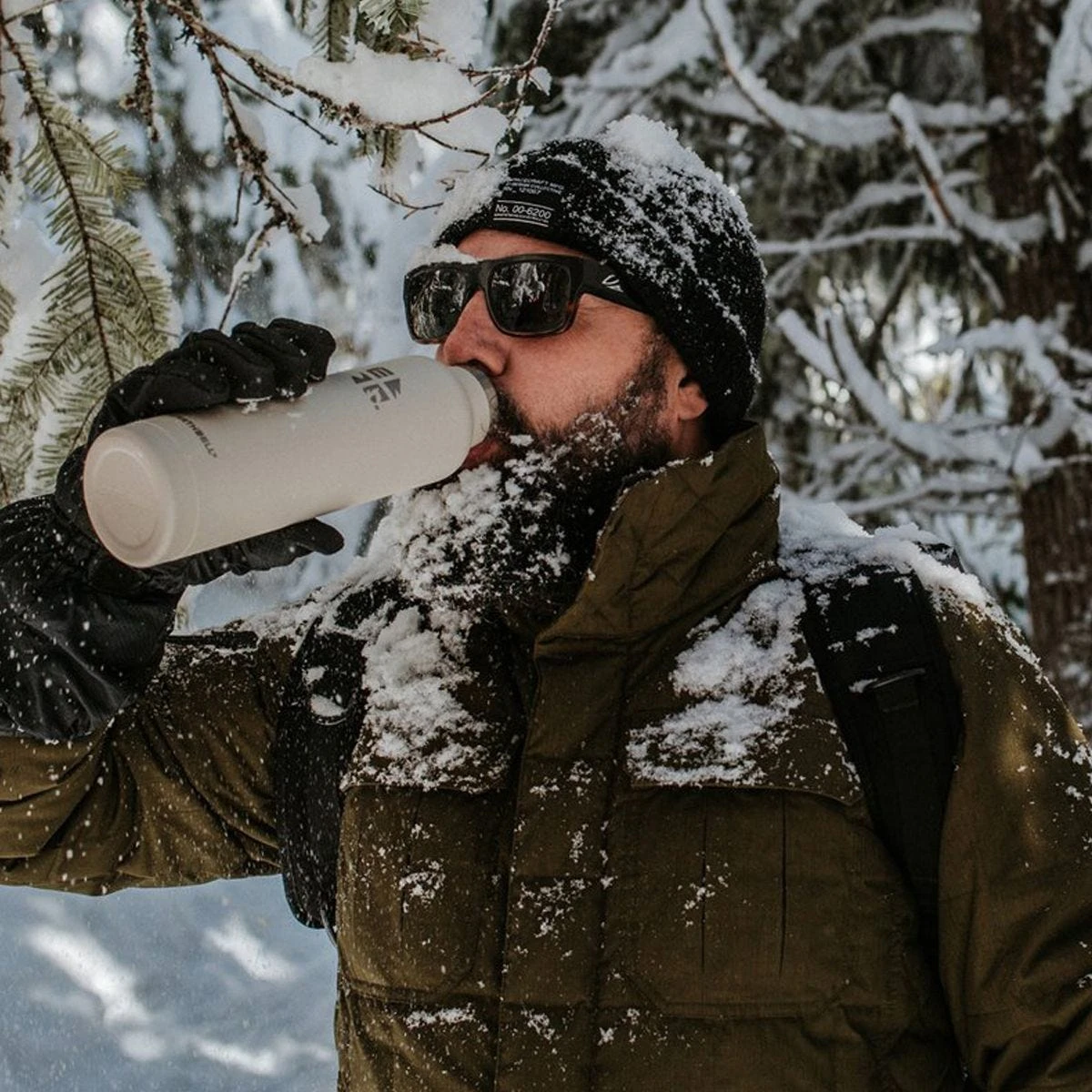 Earthwell Woodie Vacuum Bottle 650ml Walnut / Baja Sand 4 Earthwell Woodie Vacuum Bottle 650ml Walnut / Baja Sand - Image 2